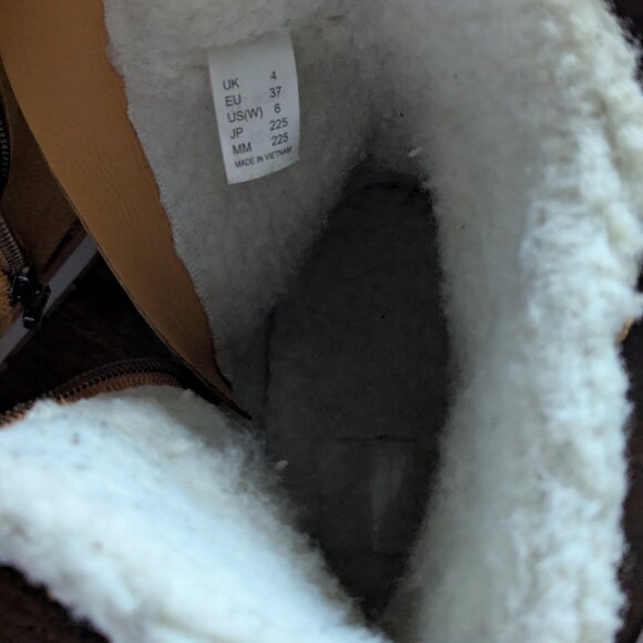 Helly Hansen winter ankle boots Pre season sale - Picture 7 of 9